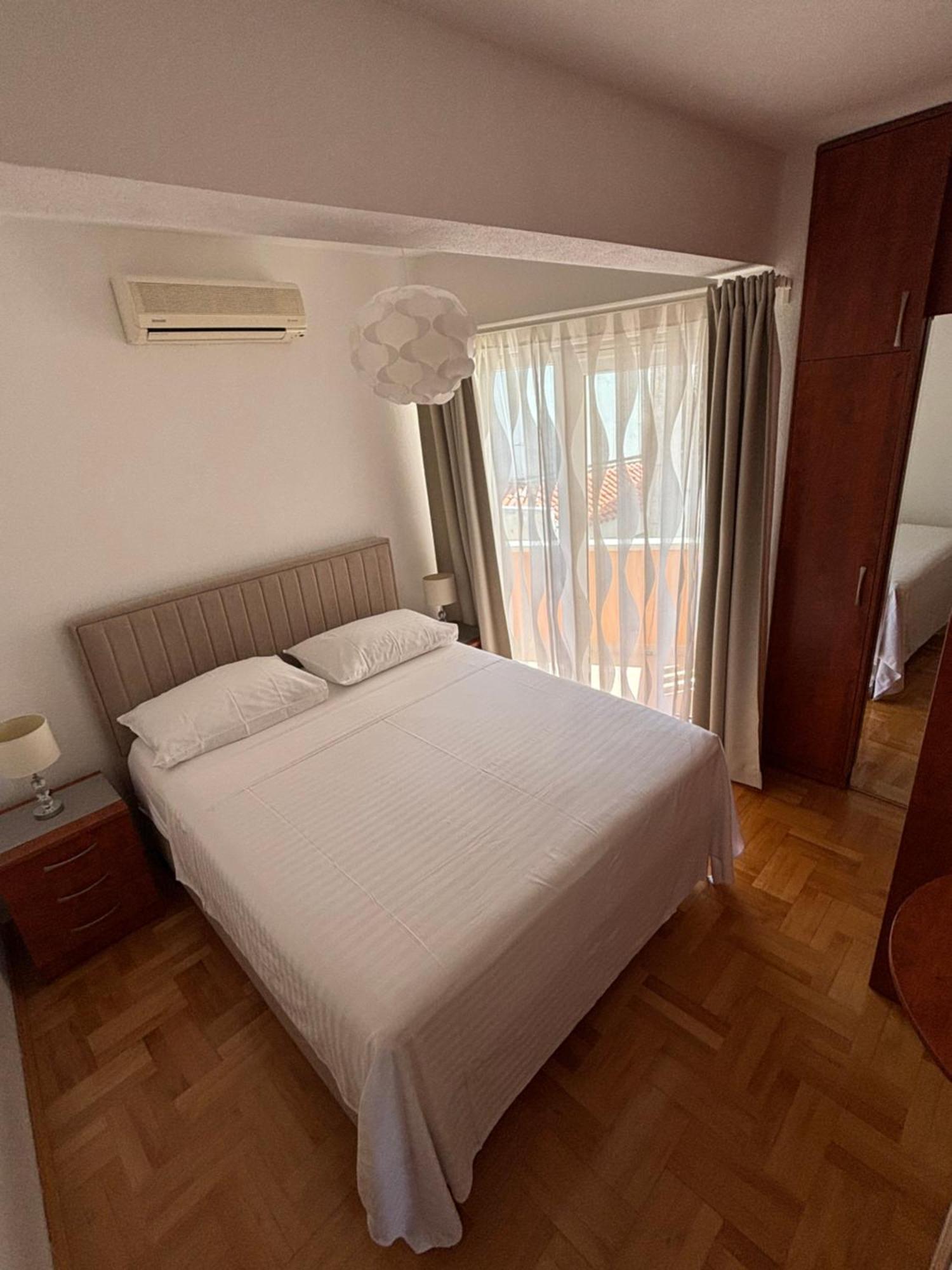 Villa Spomenka พอดโกรา ภายนอก รูปภาพ