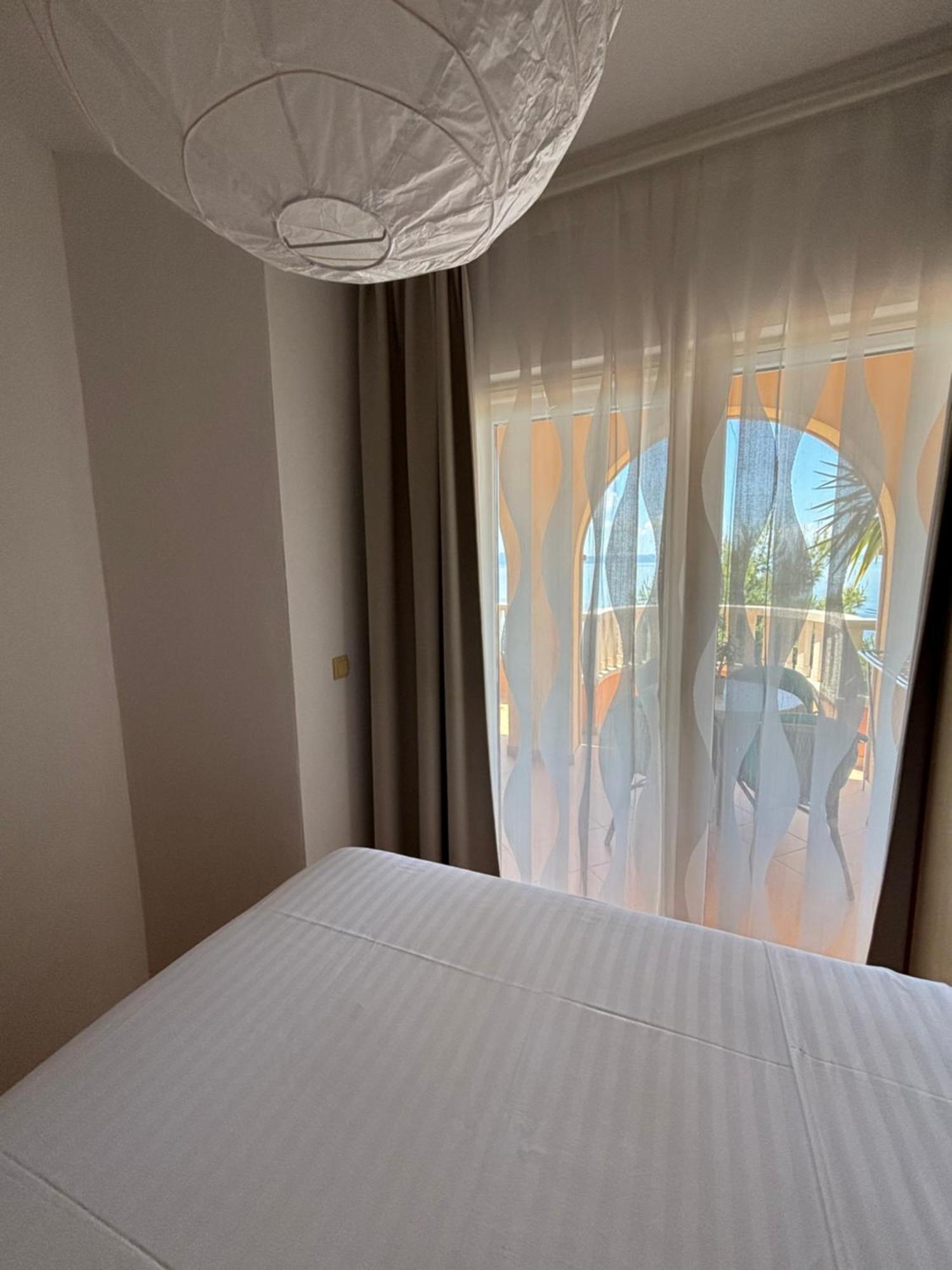 Villa Spomenka พอดโกรา ภายนอก รูปภาพ